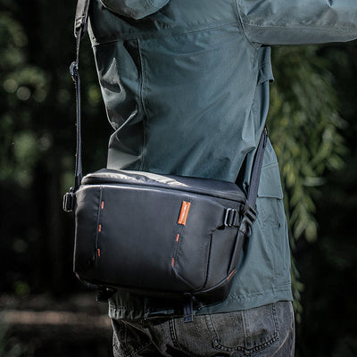 OneMo Sling lifestyle