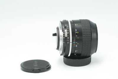 Nikon / Nikkor 35mm f1.4 Ai RARE super fast lens