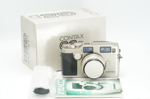 SPECIAL OFFER ! CONTAX G2 silver with 28mm f2.8 and box