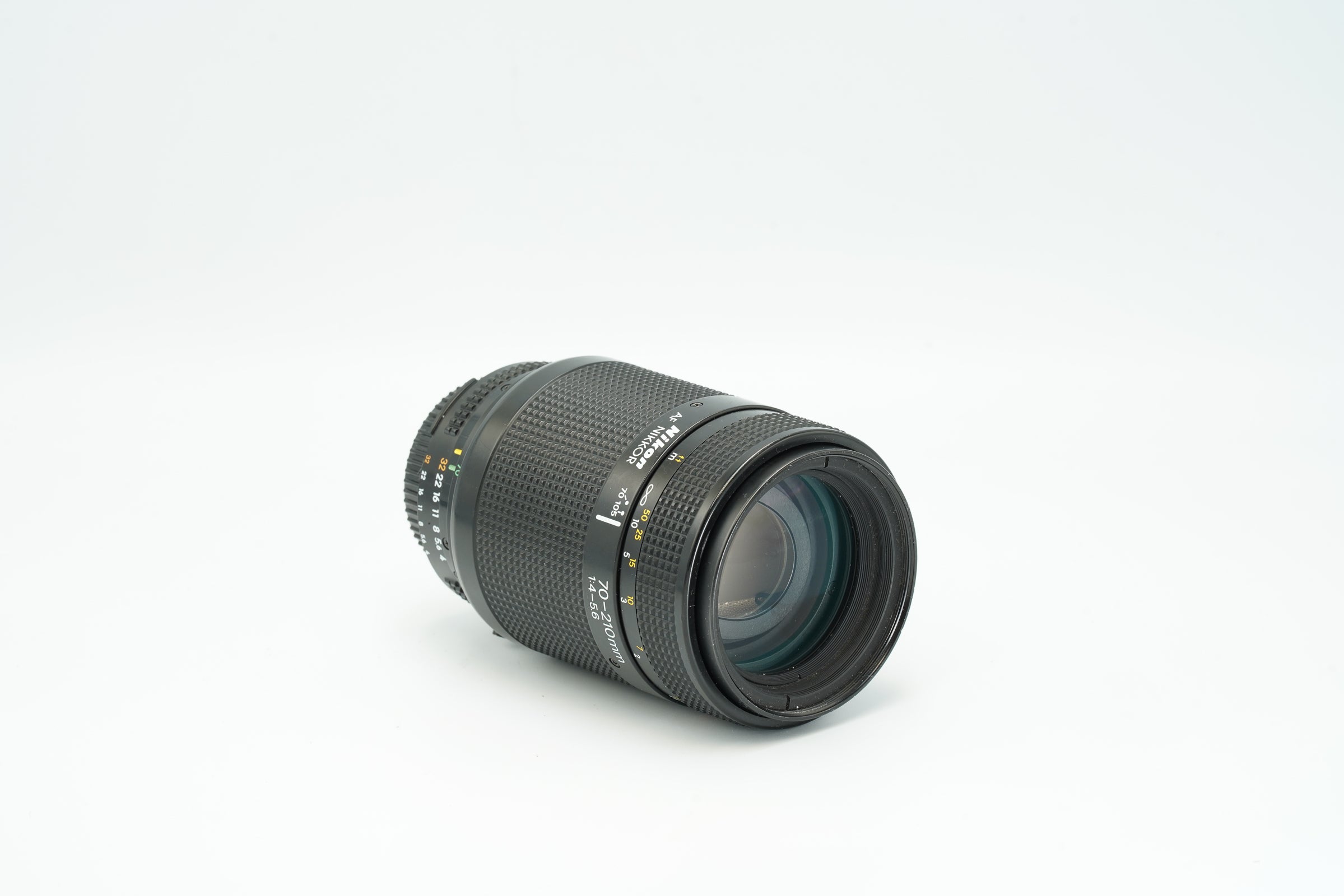 Nikon / Nikkor AF 70-210mm f4.0-5.6 autofocus lens