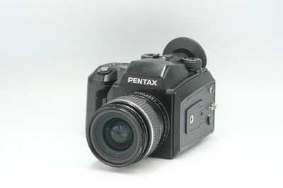 PENTAX 645N, FA45mm f2.8 lens & accessories, mint condition