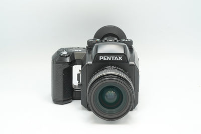 PENTAX 645N, FA45mm f2.8 lens & accessories, mint condition