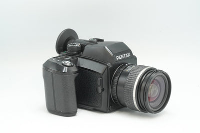 PENTAX 645N, FA45mm f2.8 lens & accessories, mint condition