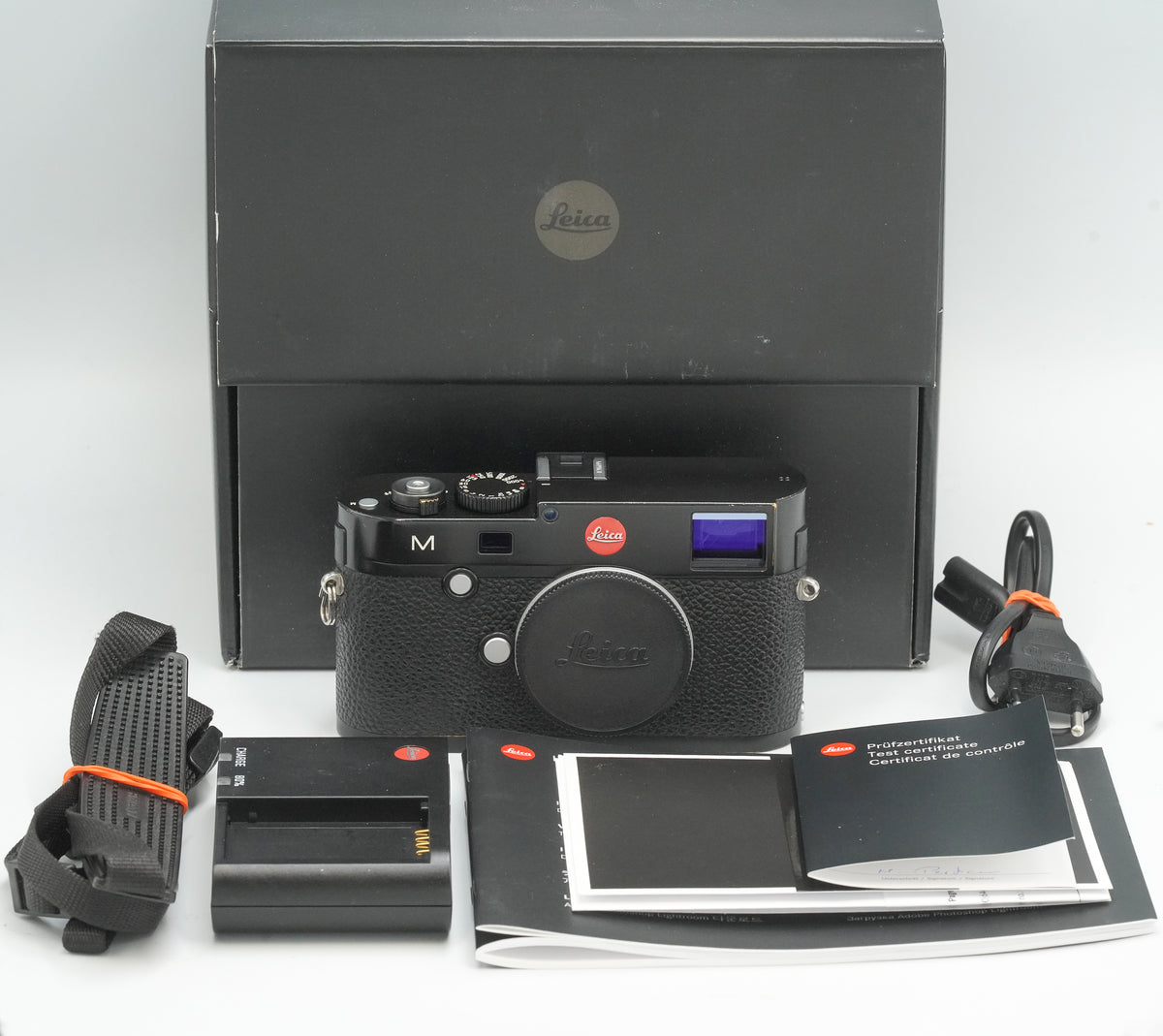 LEICA M (Typ 240) body, black, amazing condition with box