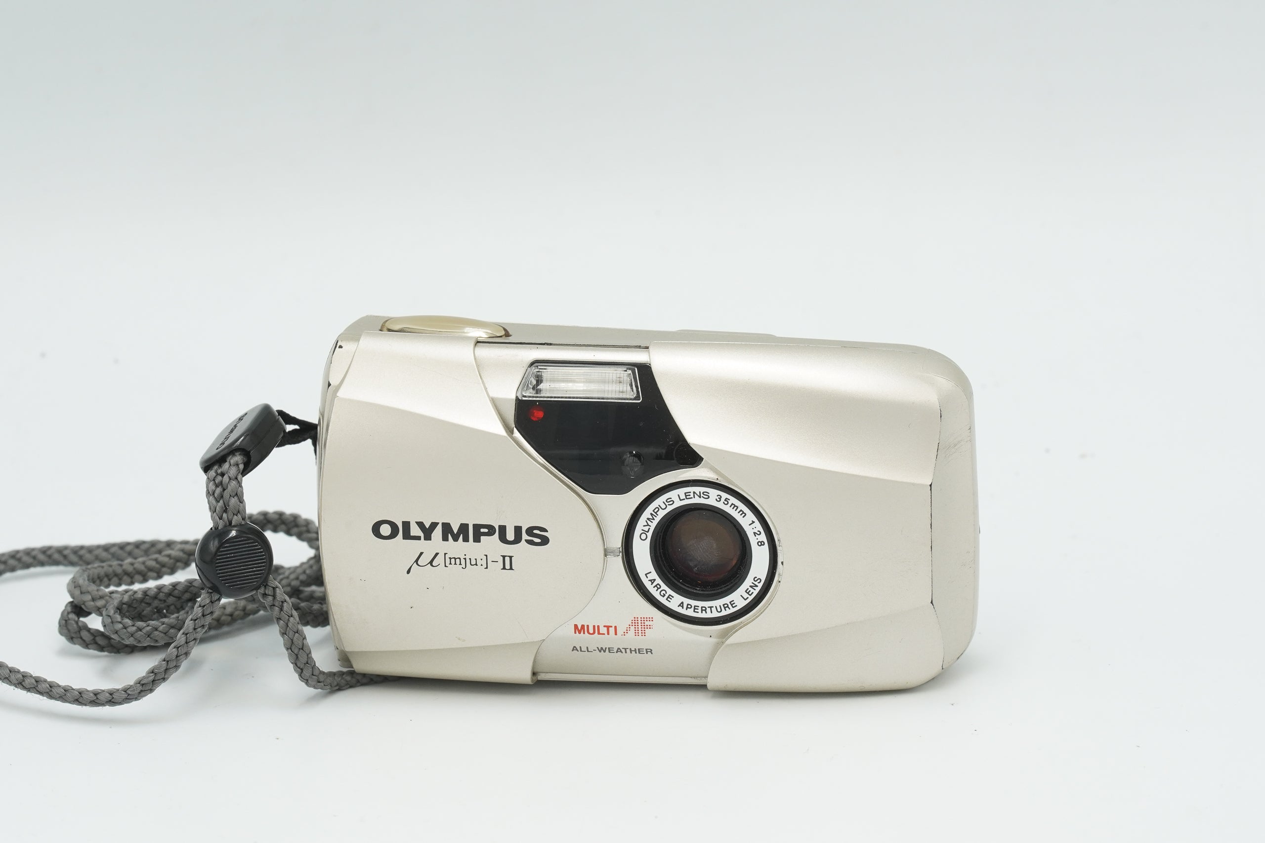 Olympus Mju-II fixed 35mm f2.8 POINT & SHOOT - RARE ! – UAE