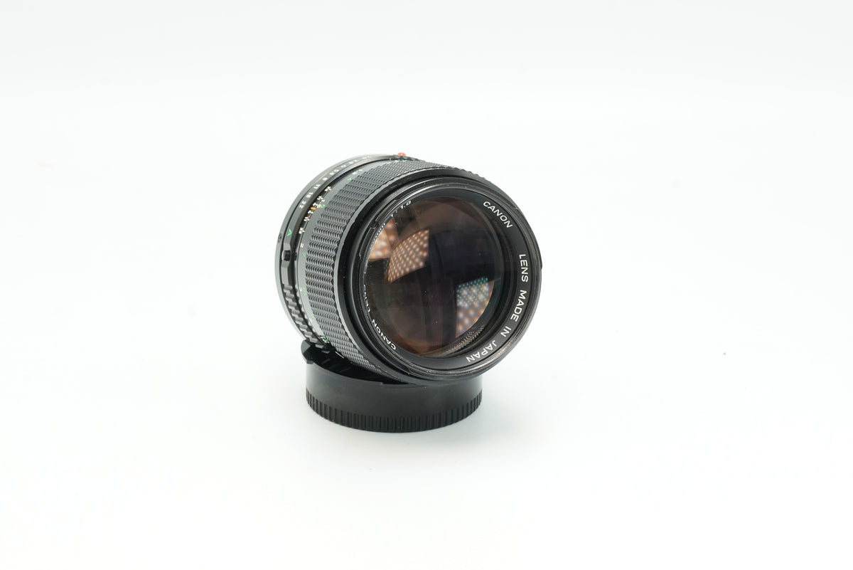 Canon nFD 85mm f/1.8, angled view of the front element