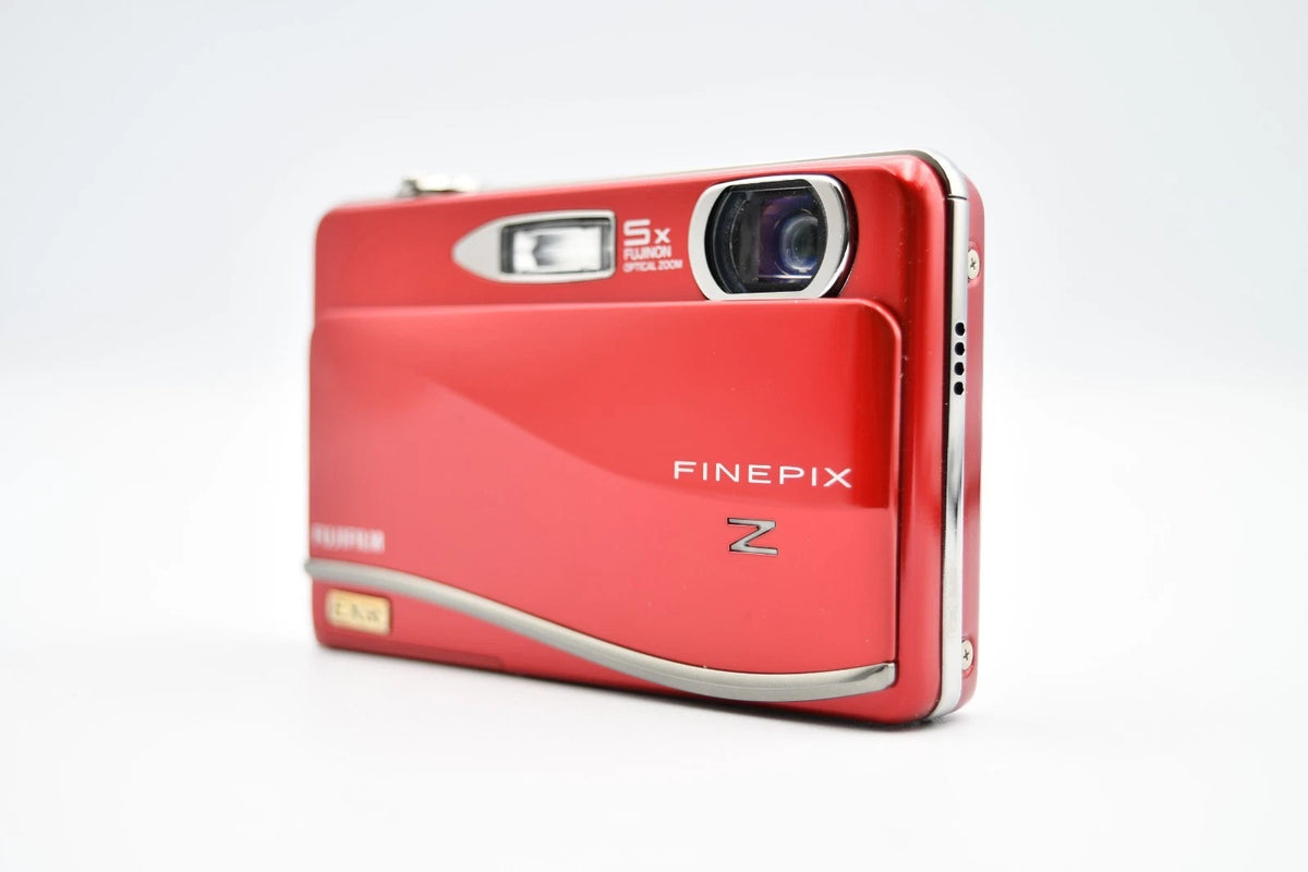 RARE JAPAN IMPORT - FUJIFILM FINEPIX Z800EXR, red TOUCH SCREEN digital camera