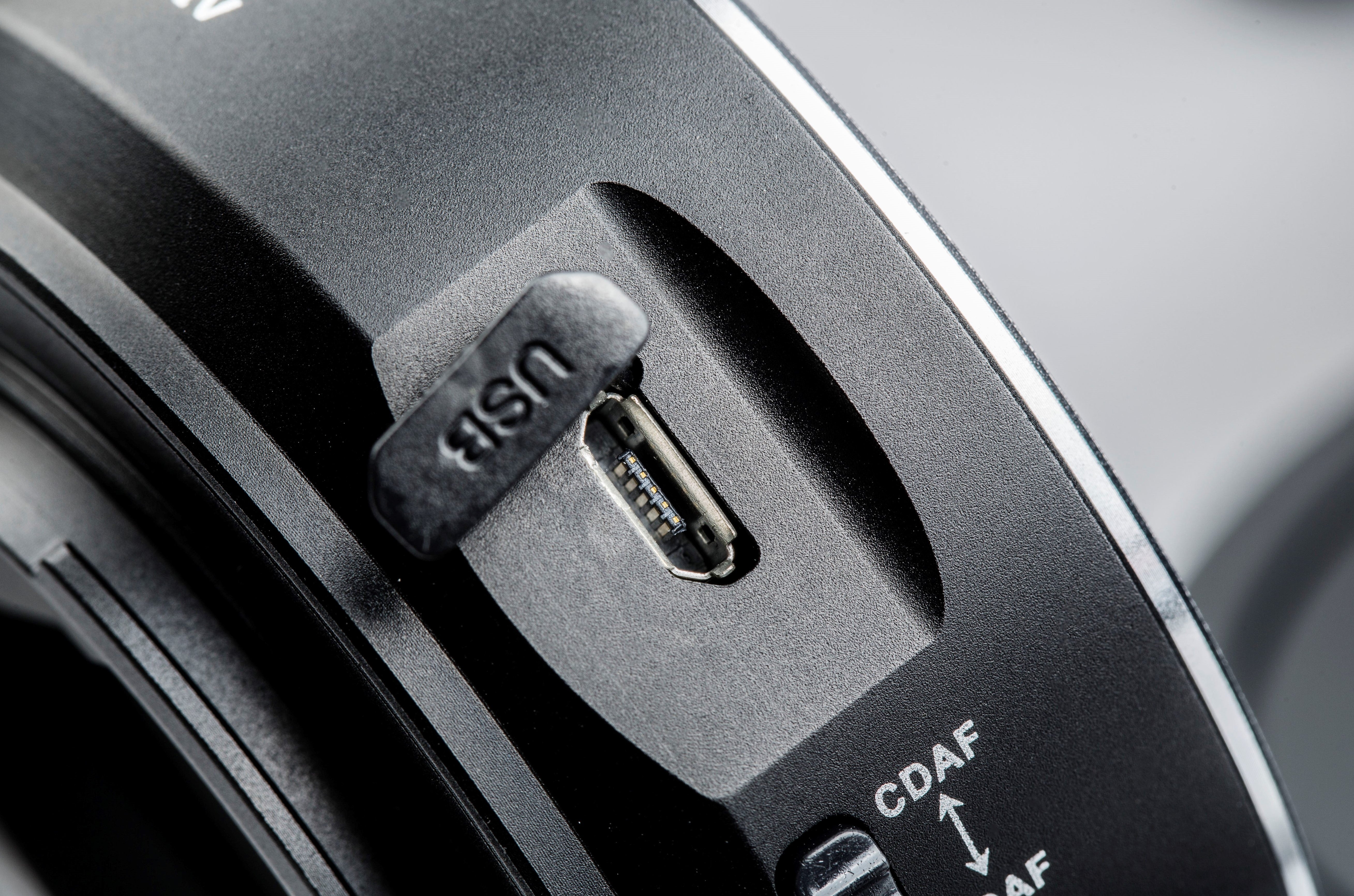 NEW ! VILTROX Canon EF - Sony E AUTOFOCUS adapter (EF-NEX-IV)