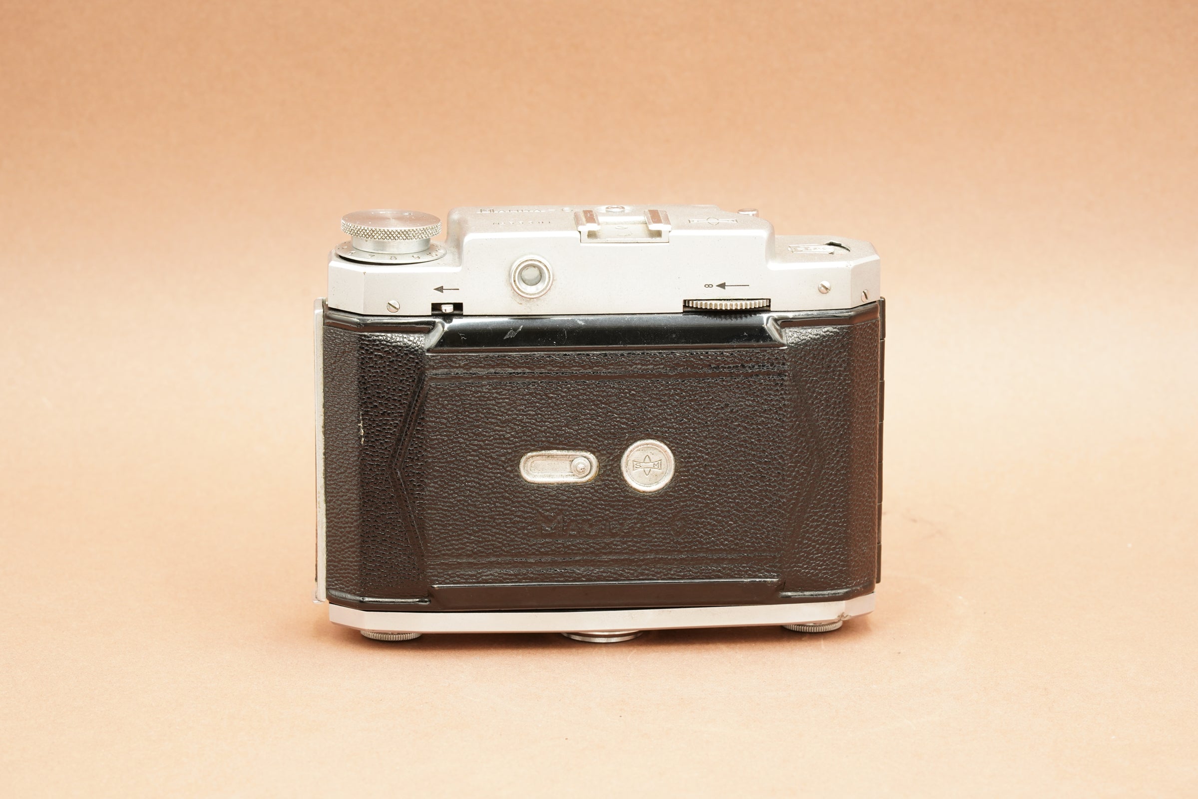 30% OFF ! - Mamiya 6 collapsible medium format rangefinder