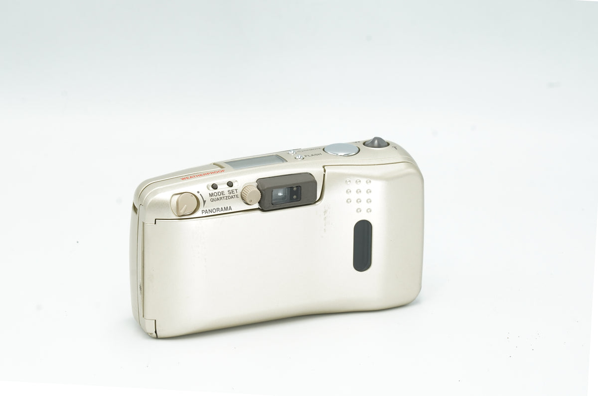 Olympus Mju Zoom 105, rear view with viewfinder and mode buttons