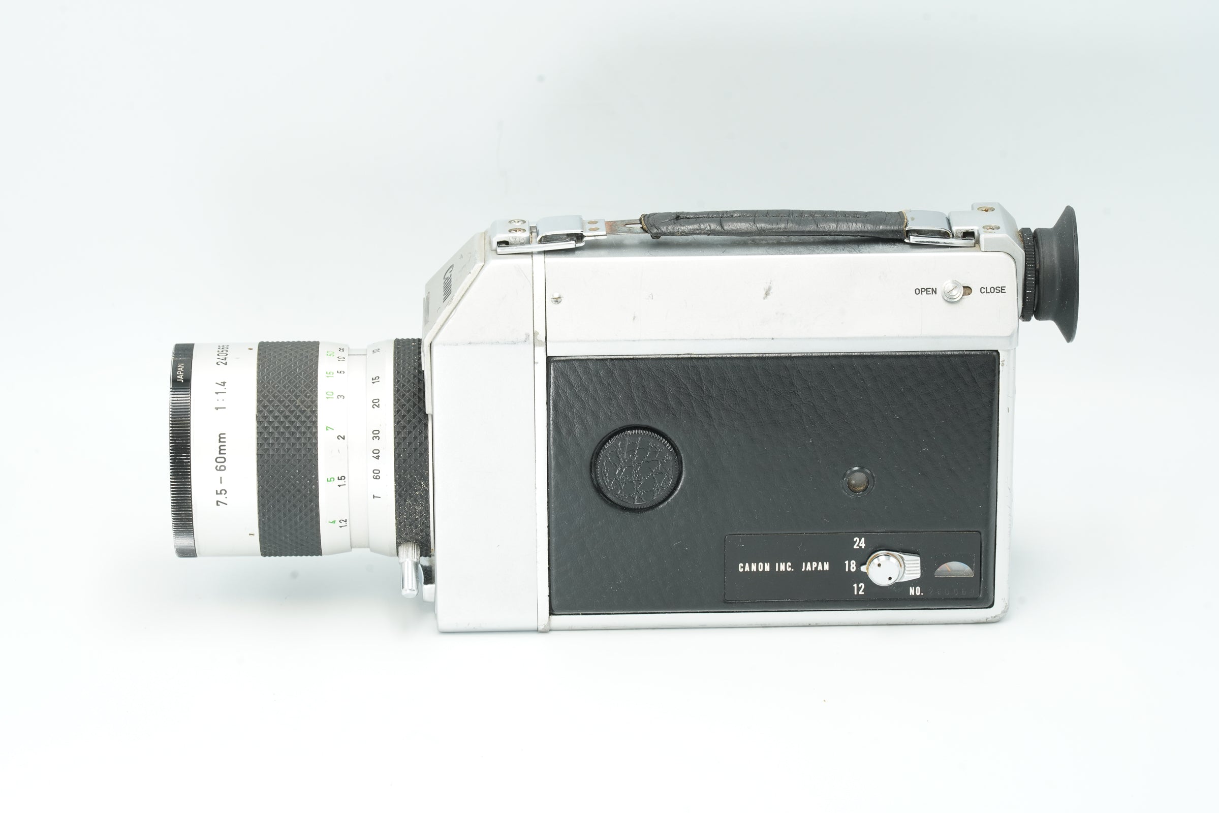 Canon Auto Zoom 814 Professional Super 8 camera
