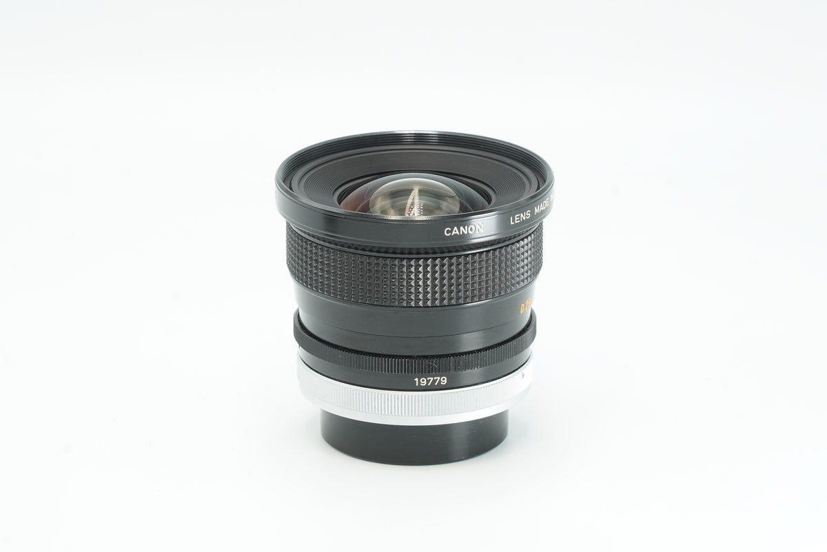 Canon FD 20mm f/2.8 S.S.C. lens, side view with serial number