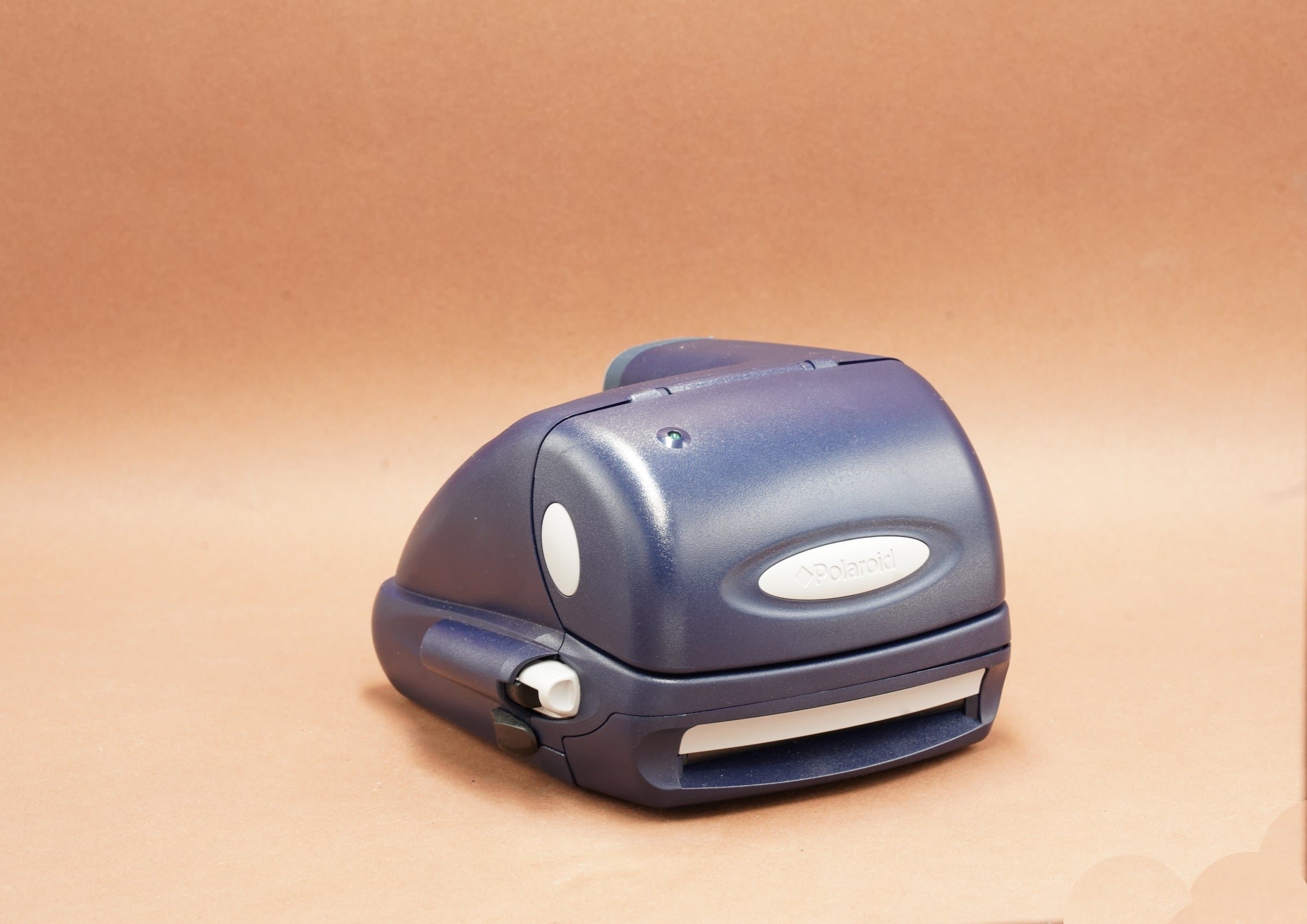 POLAROID 600 Blue