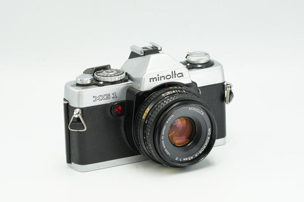 Minolta XG1, silver, with 45mm f2.0 lens