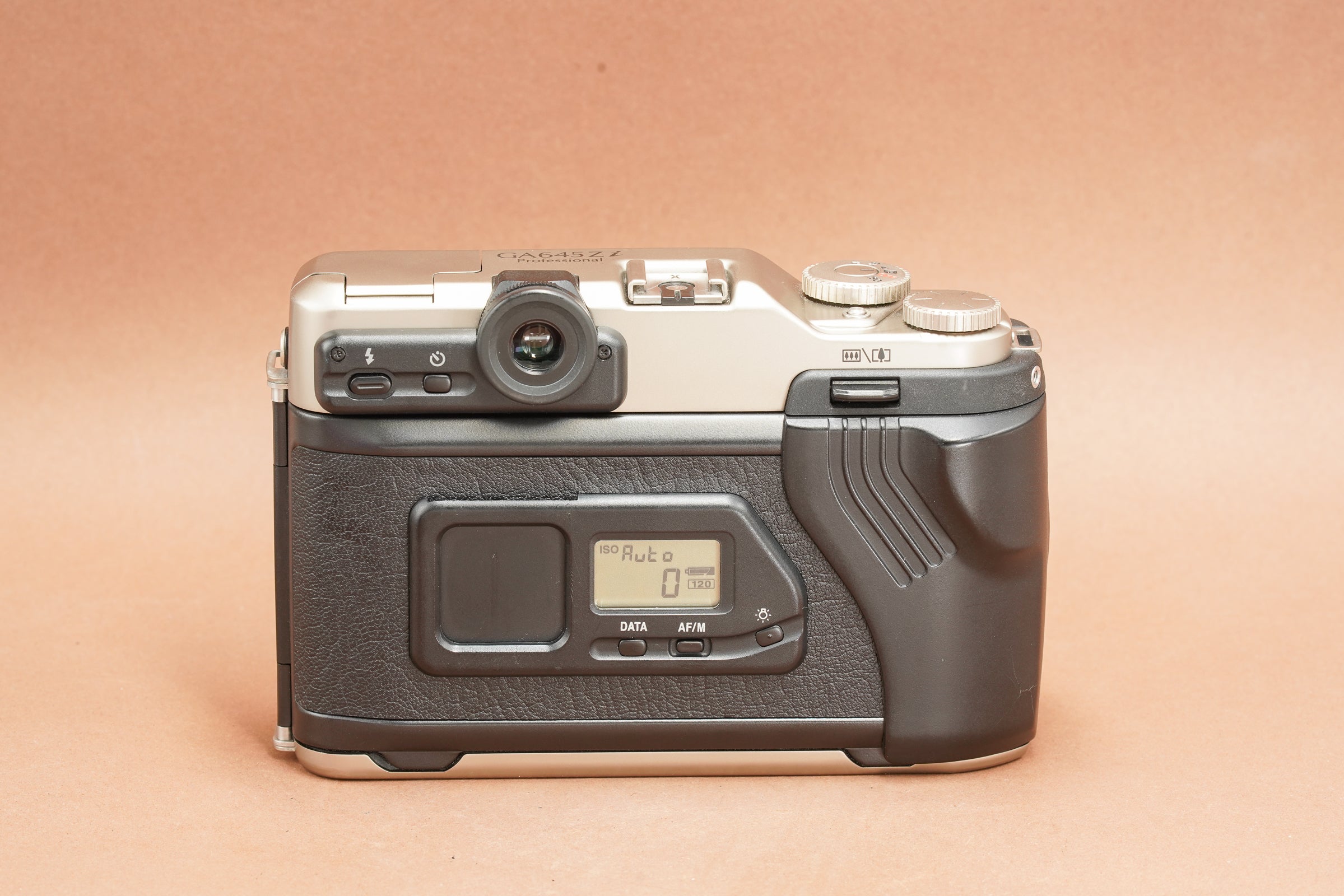 Fujifilm GA645Zi Pro medium format AUTOFOCUS camera