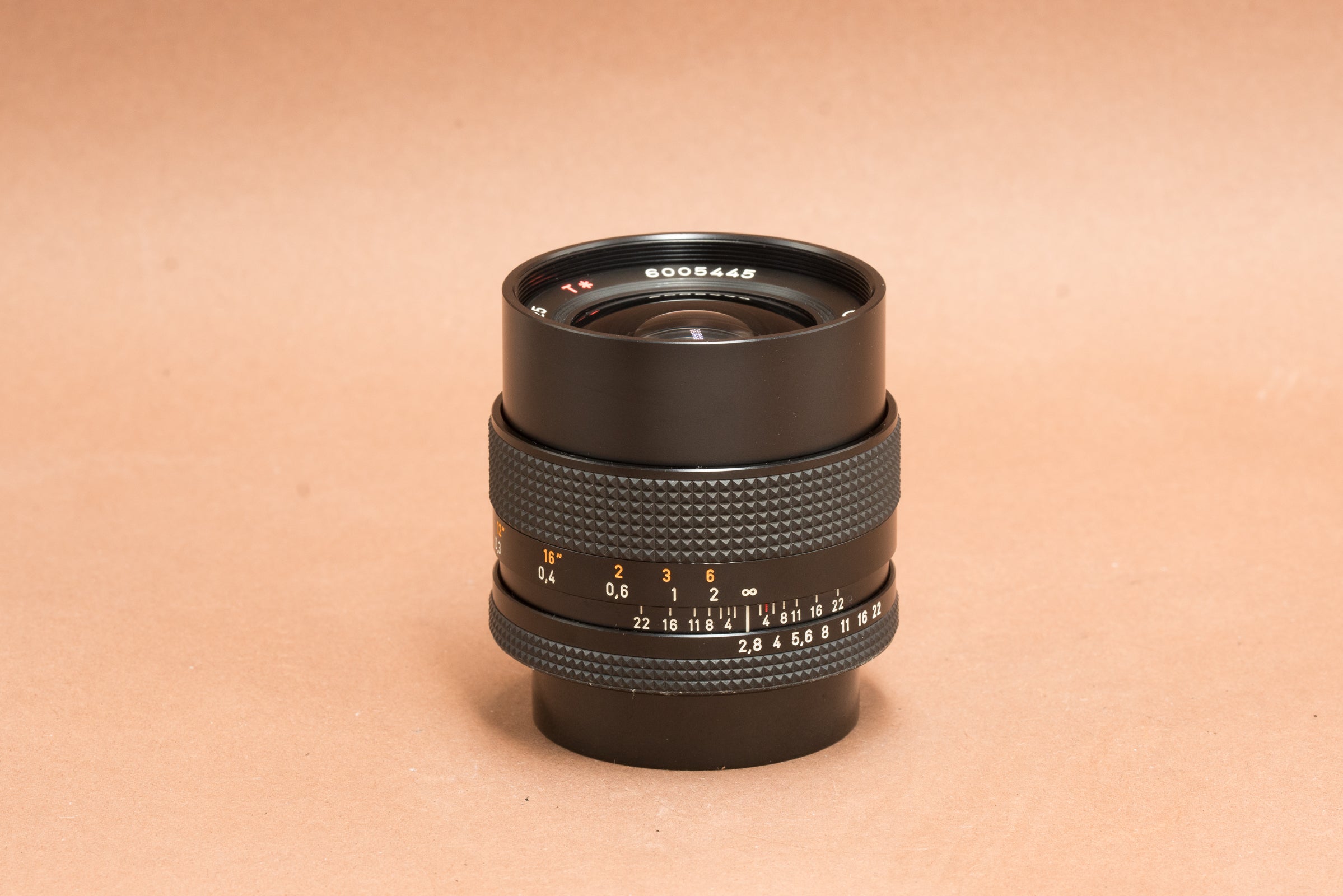 10% OFF ! Contax Zeiss Distagon 25mm f2.8 AEG T*