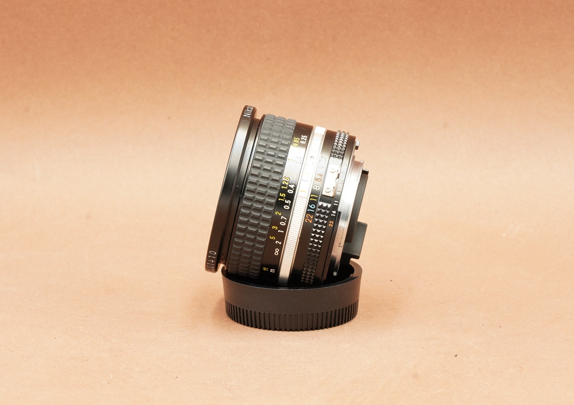Nikon / Nikkor 20mm f2.8 AiS wide angle RARE